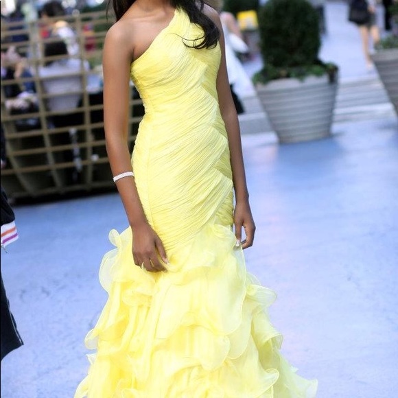 Jovani Dresses & Skirts - Jovani yellow ruffle one-shoulder mermaid gown